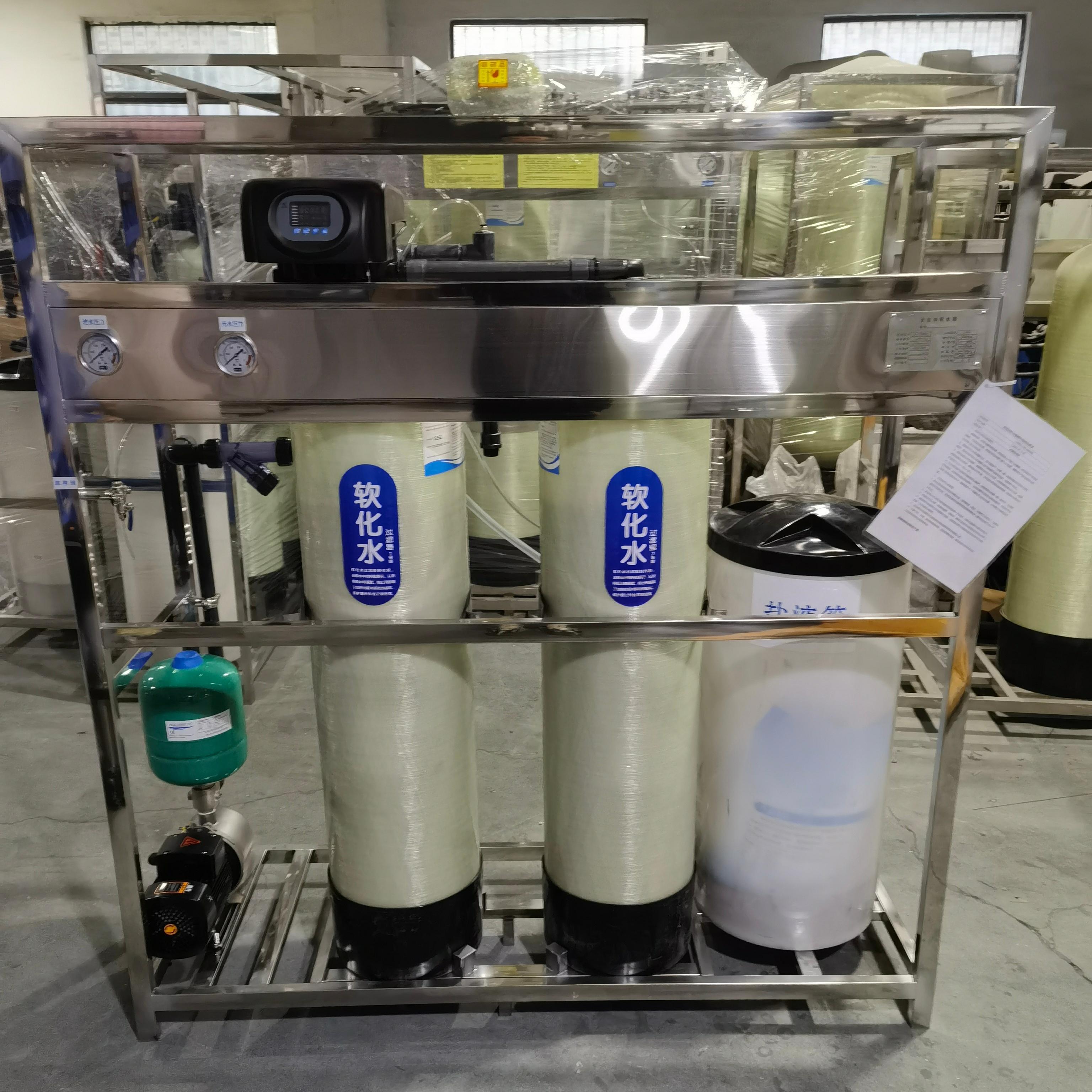 2 tonluk tek valf çift tank sabit basınçlı su temini tankı, biri kullanım için diğeri bekleme için