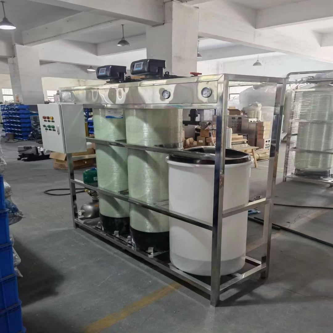 4 tonluk çift valf çift tanklı canlı kutu